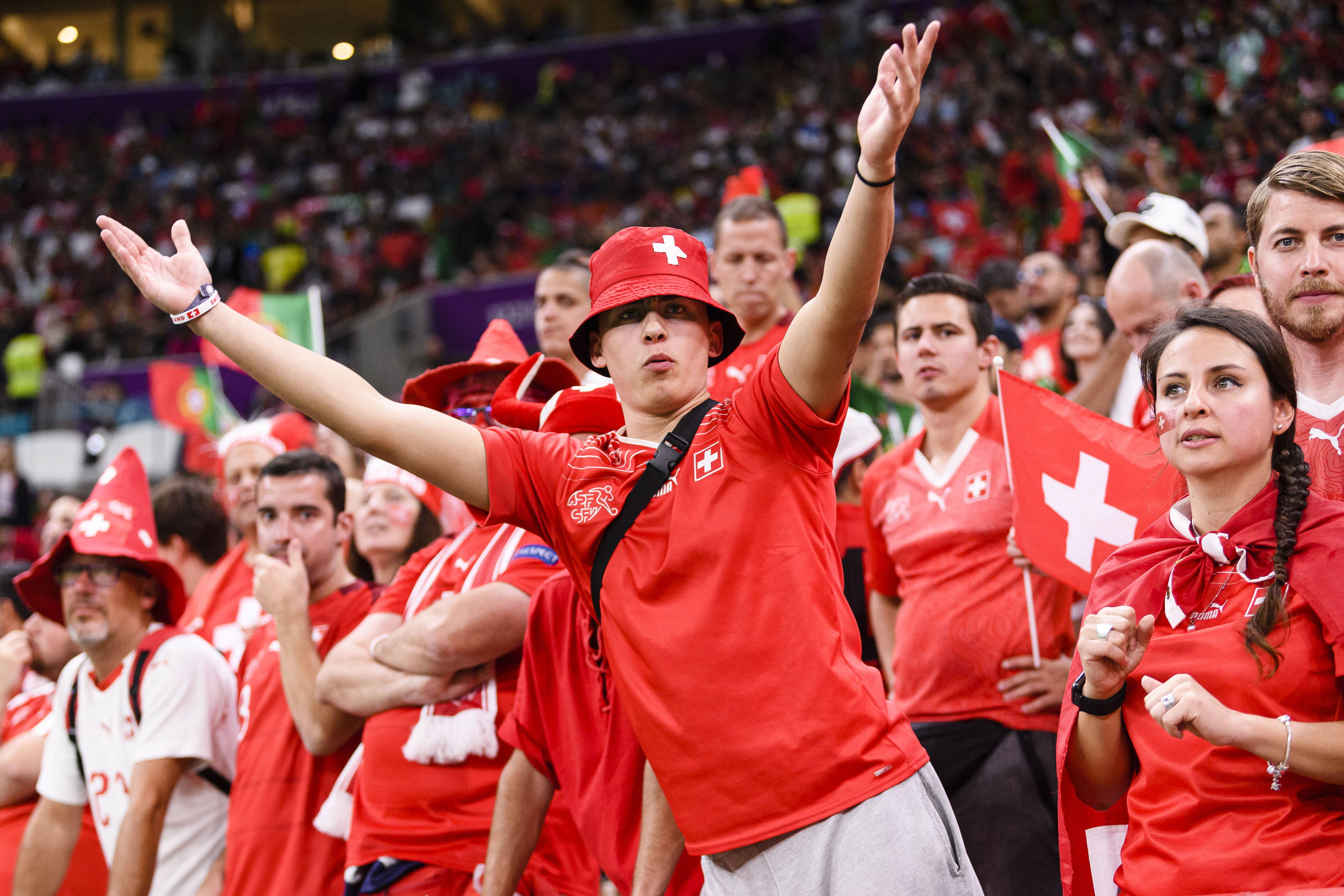 Fans van Zwitserland tijdens het afgelopen EK 2020