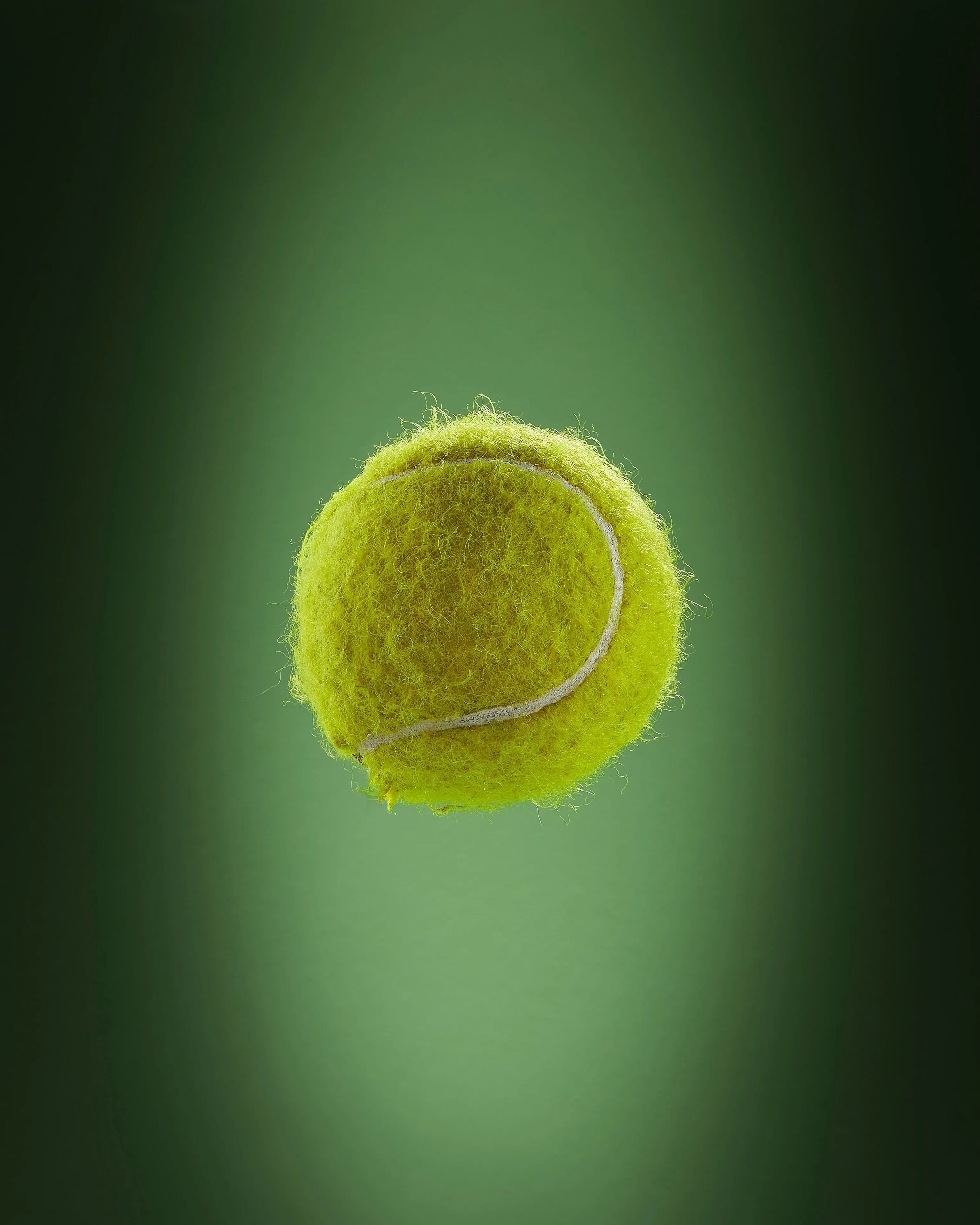 Tennisbal close-up in het groen