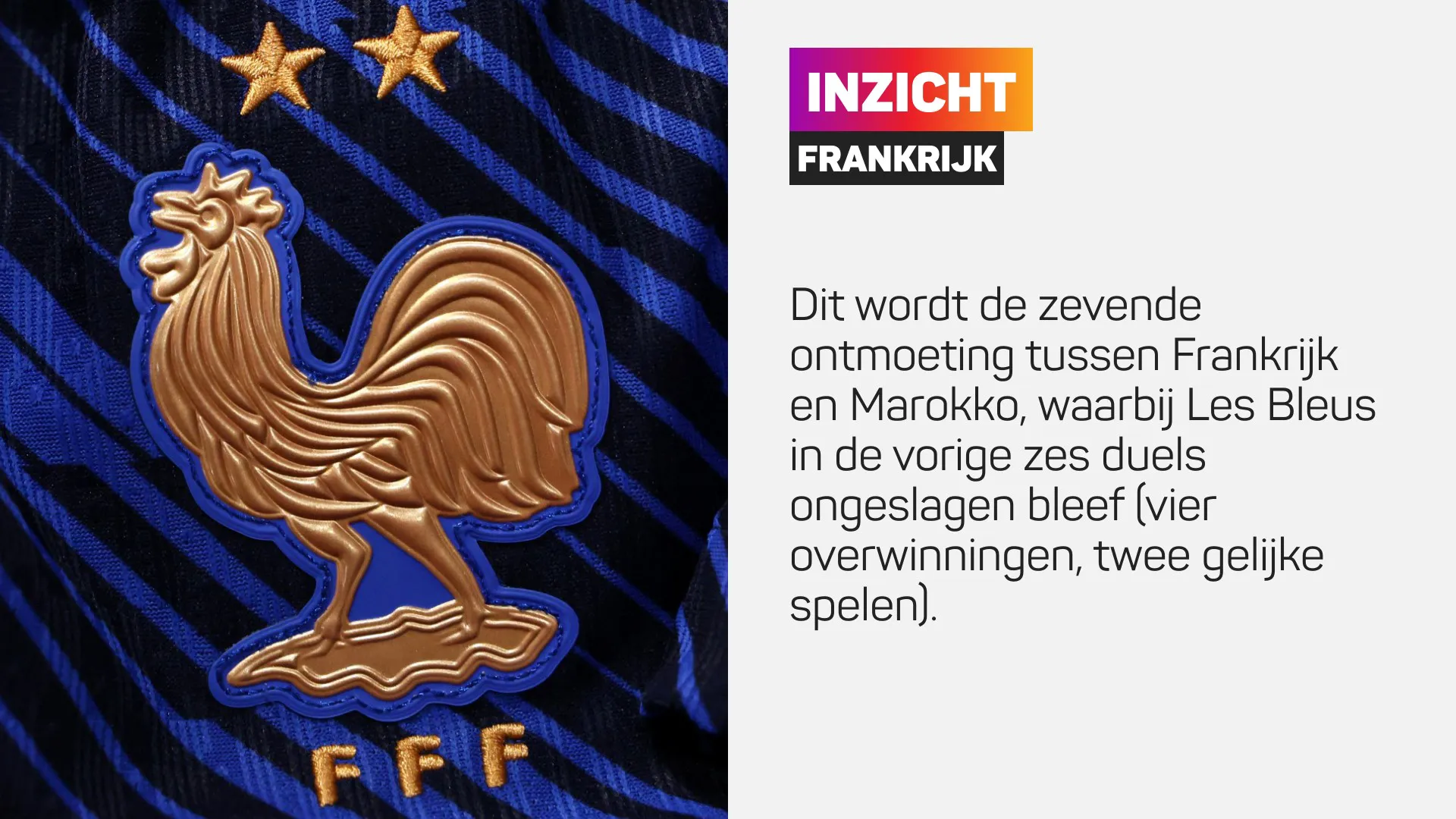 Logo Franse voetbalbond op blauw-zwart shirt met twee sterren