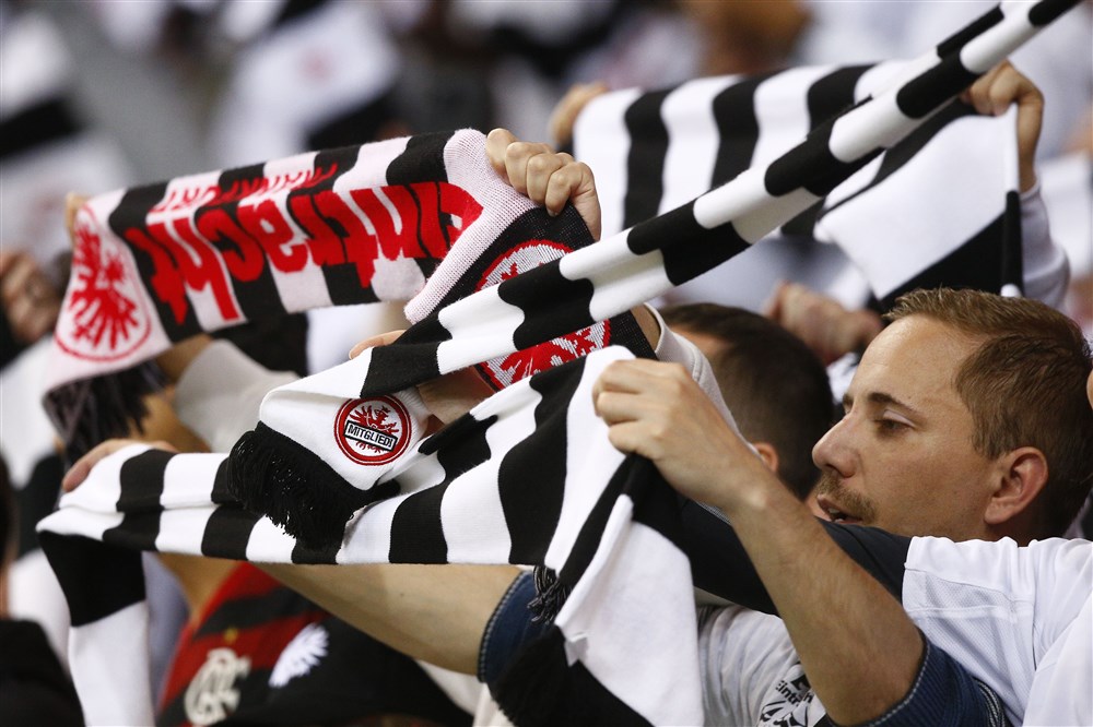 eintracht frankfurt fans