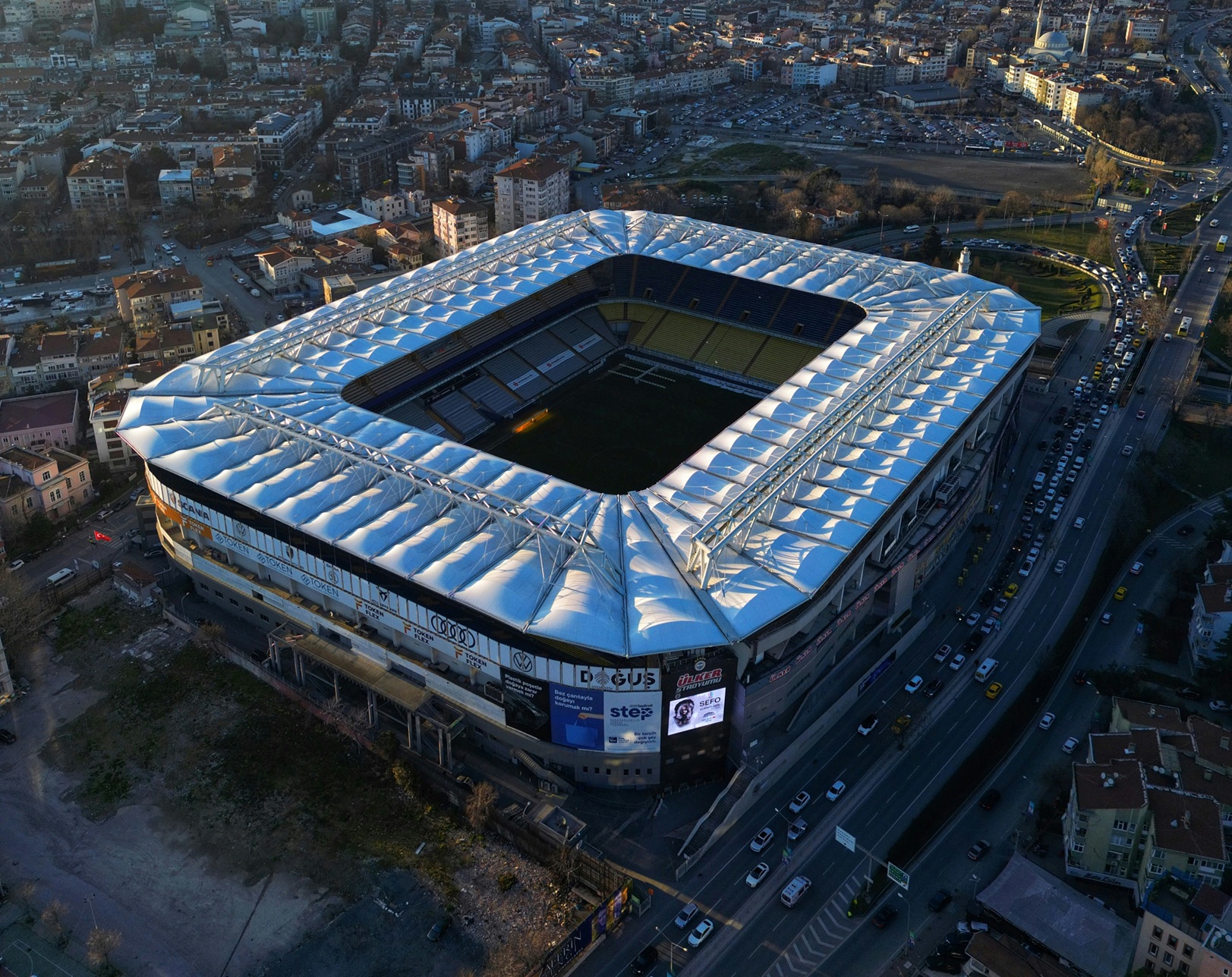 Luchtfoto van het stadion van Fenerbahçe